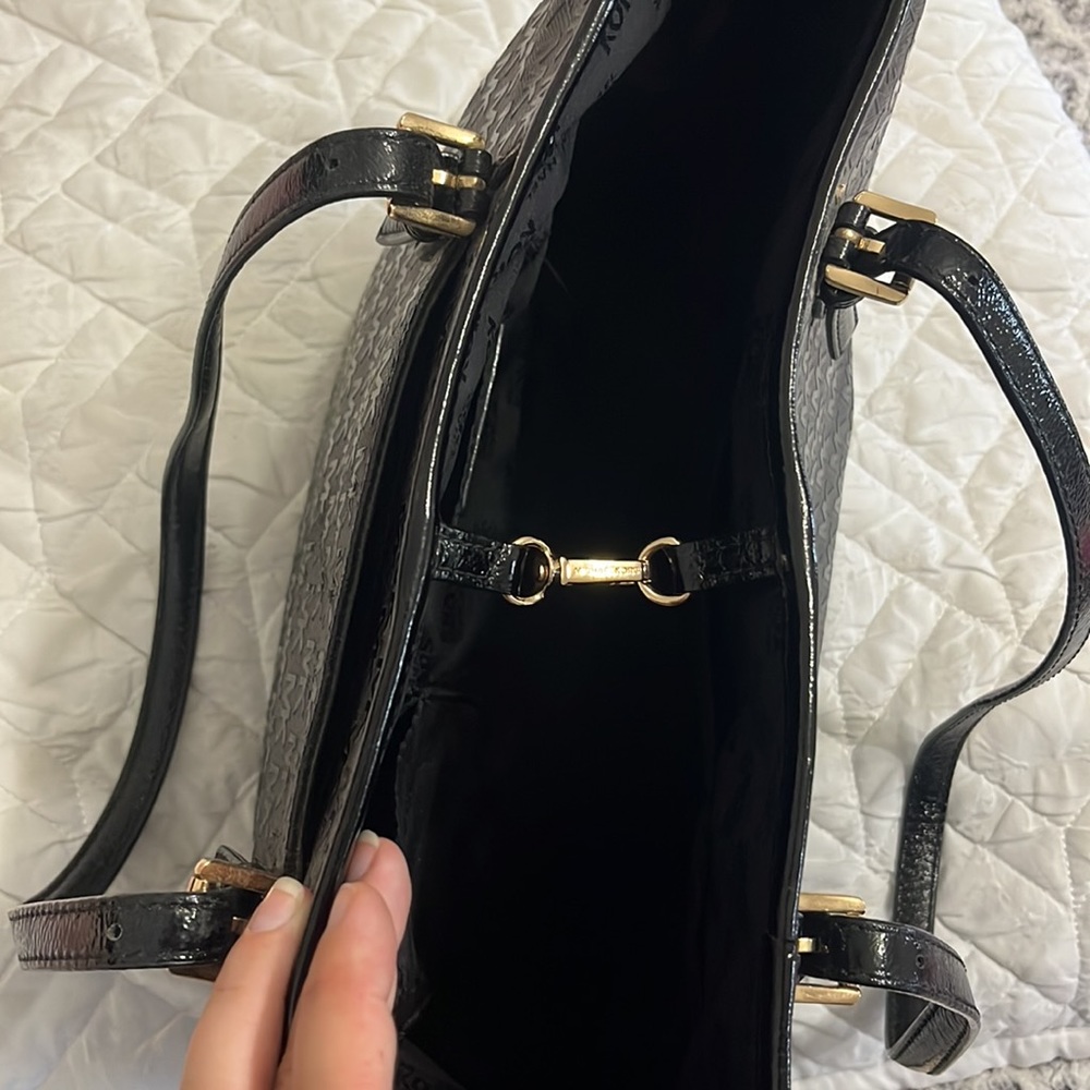 Michael Kors tote - Picture 5 of 9
